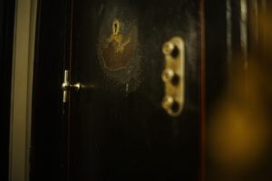 Eleganța evenimentului „Crăciunul anilor ’30” devine virală: EkoGroup și Grivița Studio, parteneriat strategic